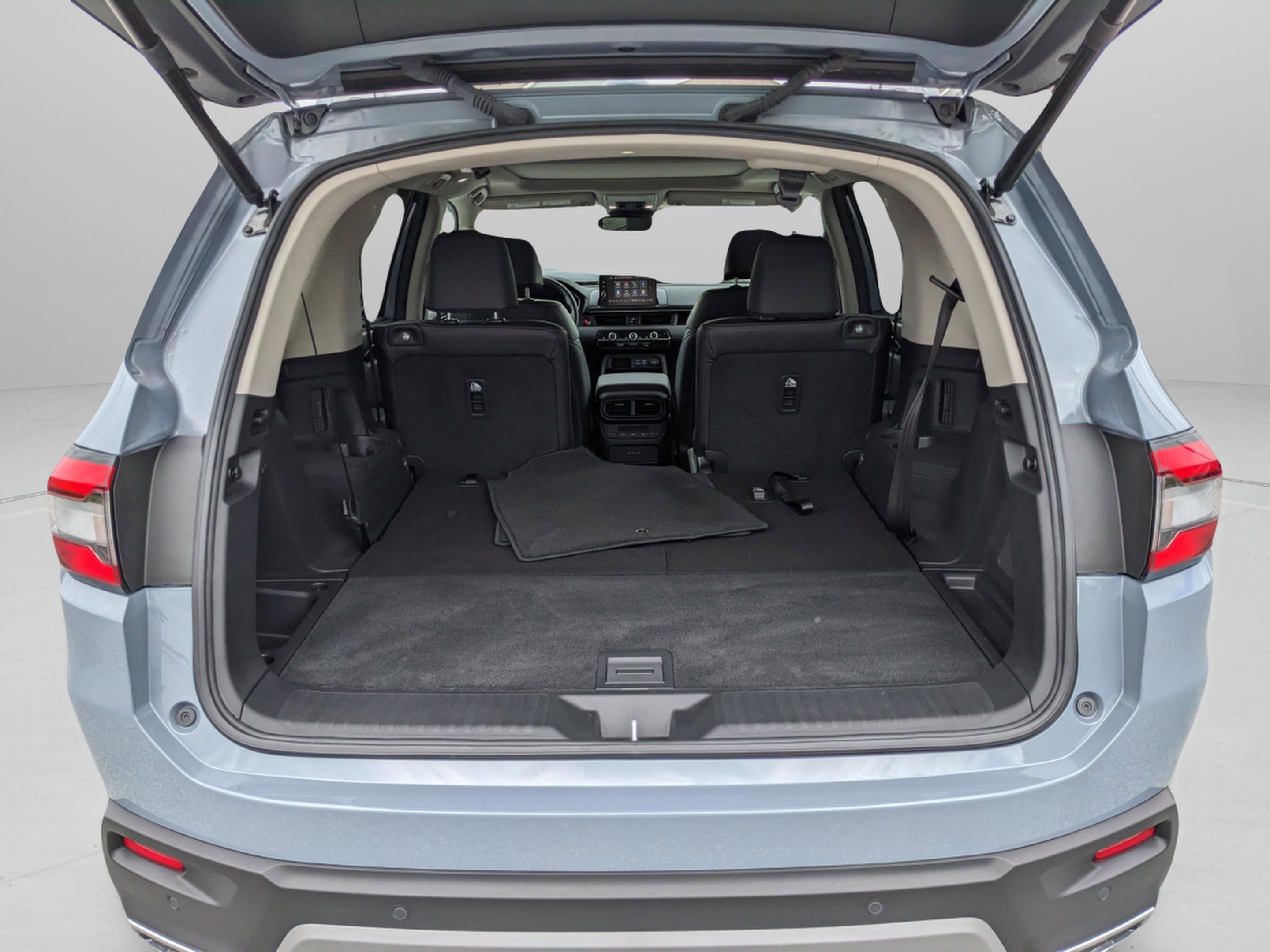 Used 2025 Honda Pilot Touring image 14