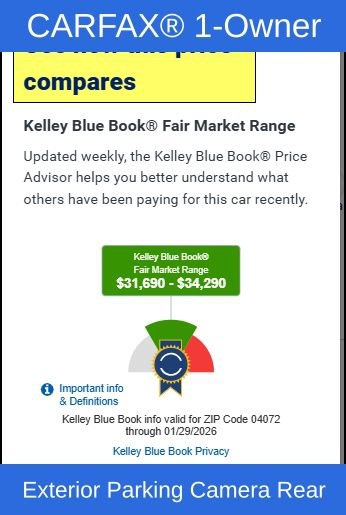 Used 2025 Volkswagen Tiguan SE w/ Panoramic Sunroof Package image 13