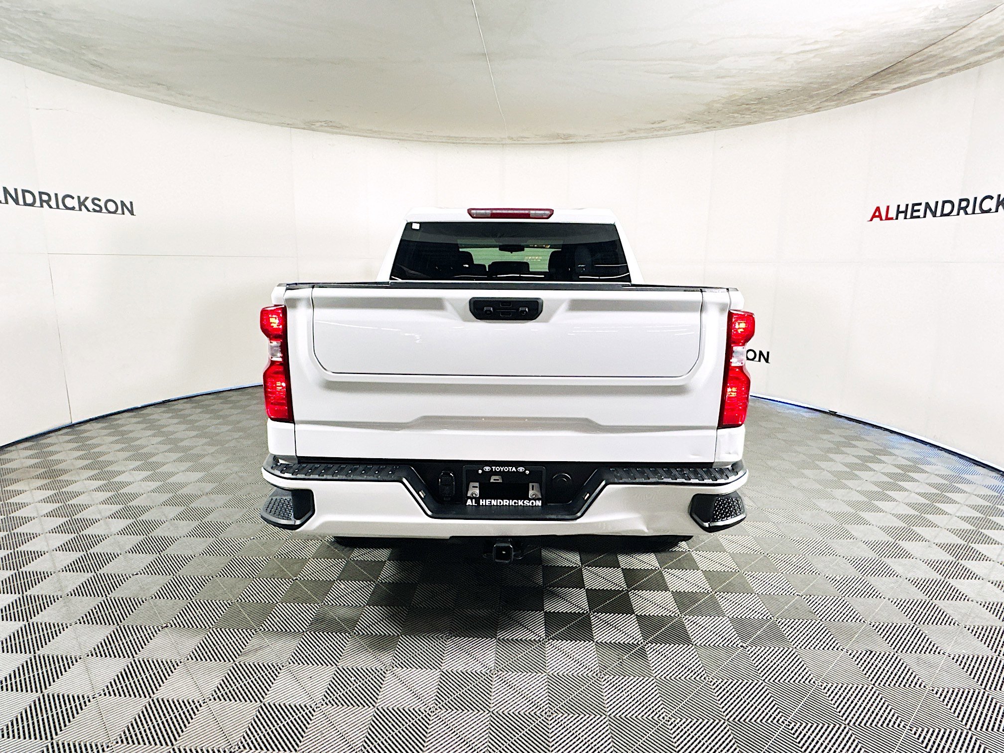 Used 2023 Chevrolet Silverado 1500 Custom image 30