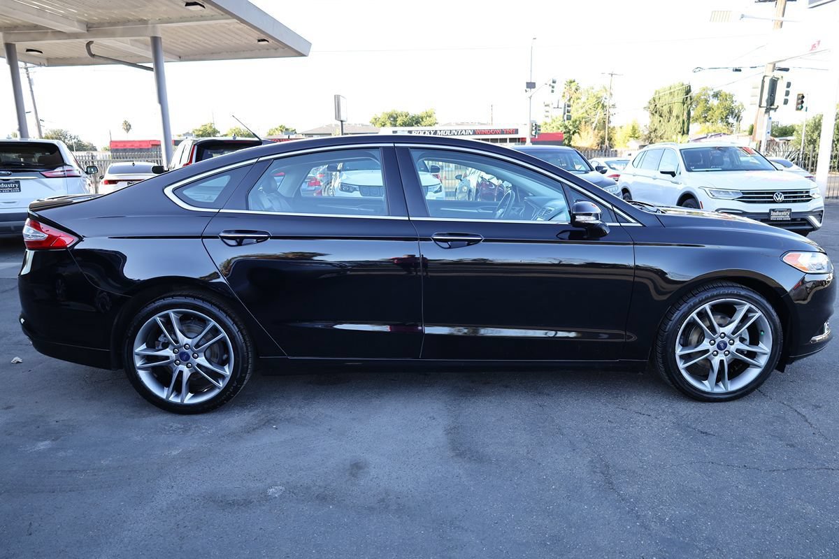 Used 2016 Ford Fusion Titanium AWD/4WD image 8