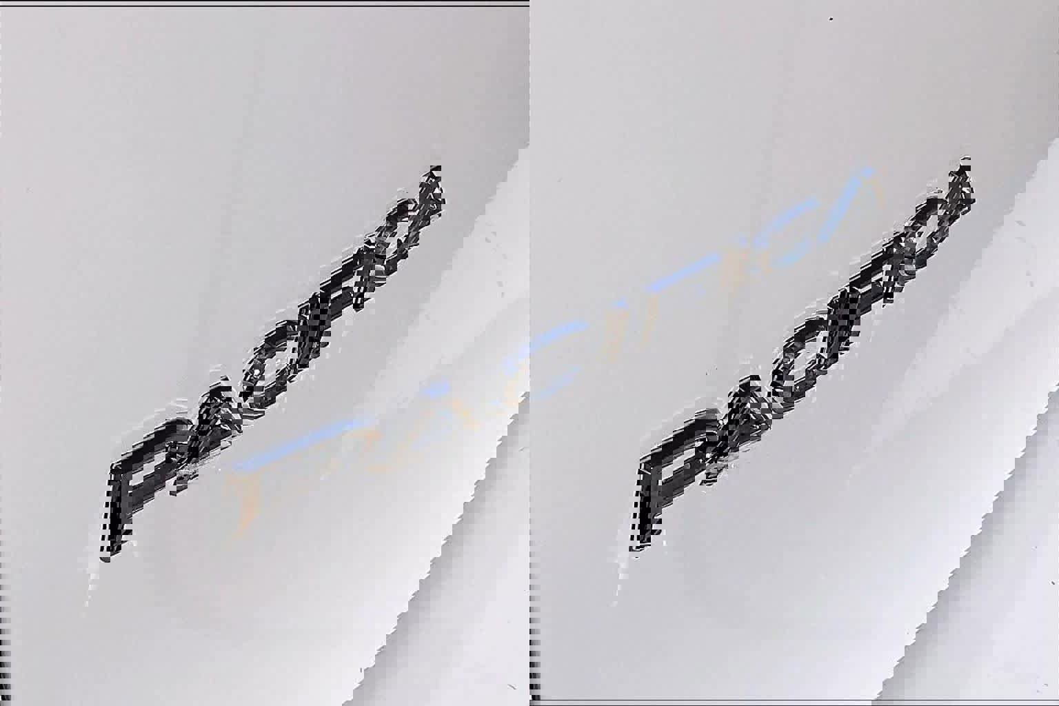 Used 2023 Chrysler Pacifica Touring-L image 10