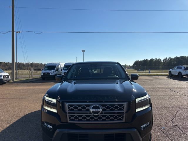 Certified 2024 Nissan Frontier SL image 6