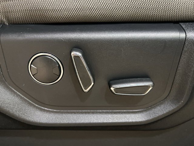 Used 2015 Ford F150 XLT w/ Equipment Group 302A Luxury image 19