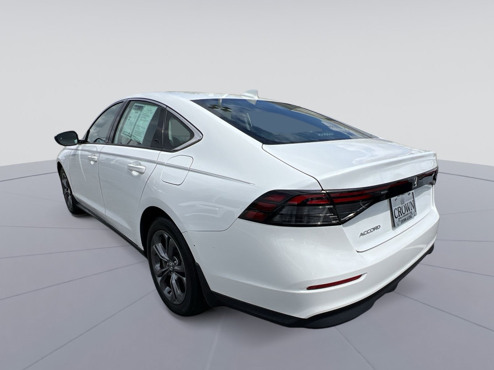 Used 2023 Honda Accord EX image 7