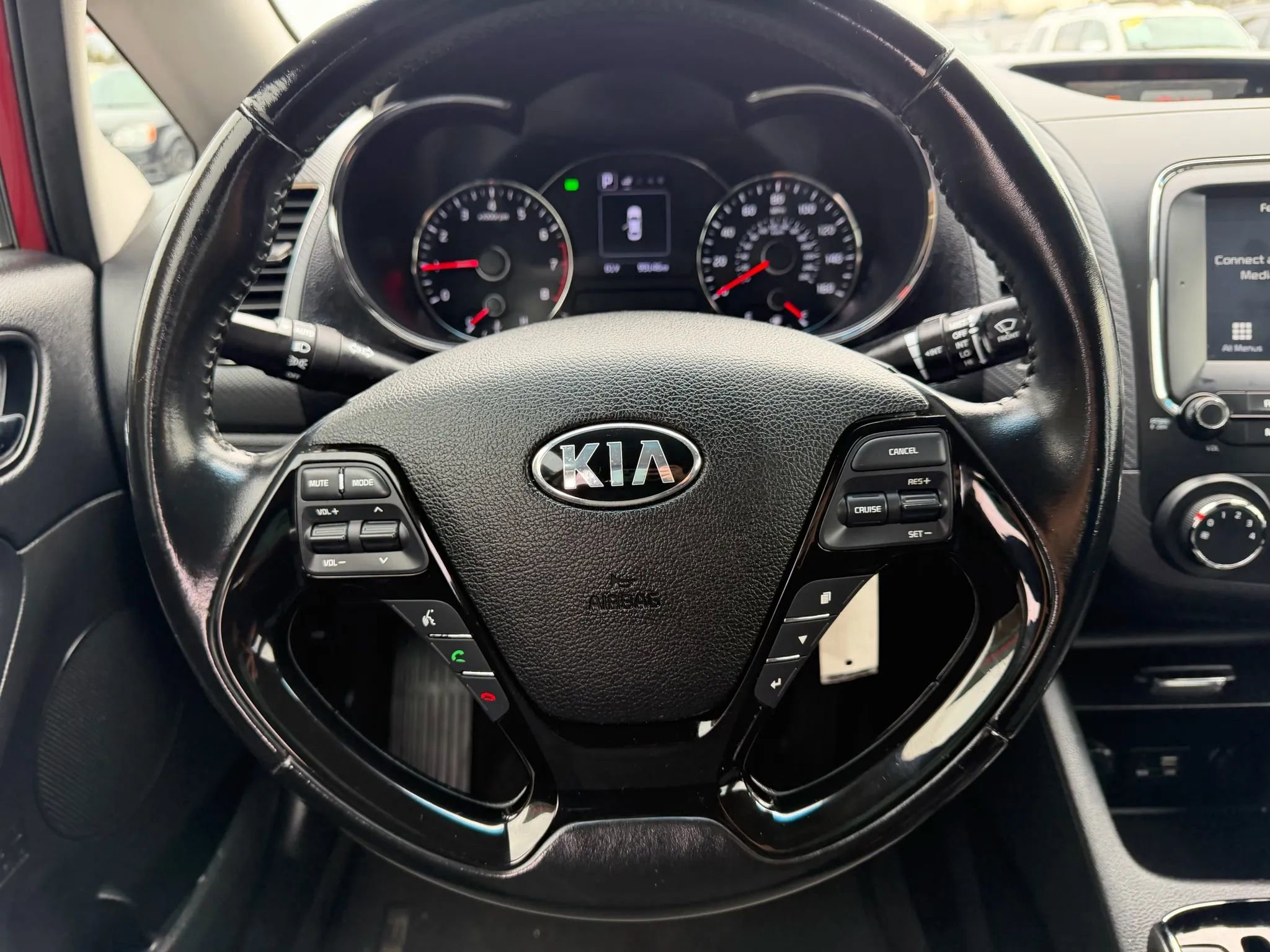 Used 2018 Kia Forte S image 14