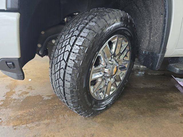 Used 2024 Chevrolet Silverado 2500 High Country w/ High Country Premium Package image 33