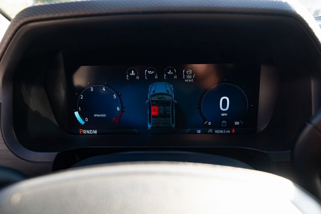 Used 2025 Ford F150 XLT w/ Equipment Group 301A Standard image 12