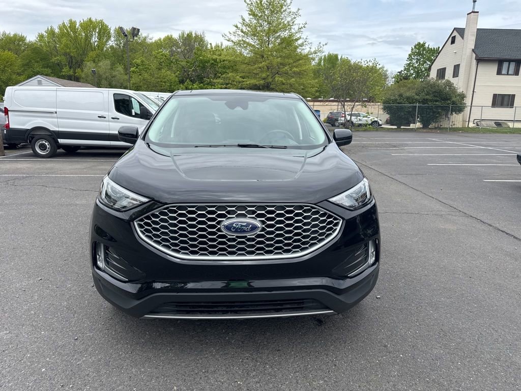 Used 2023 Ford Edge SEL w/ Convenience Package AWD/4WD image 8