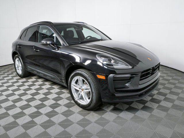 New 2026 Porsche Macan AWD/4WD image 28