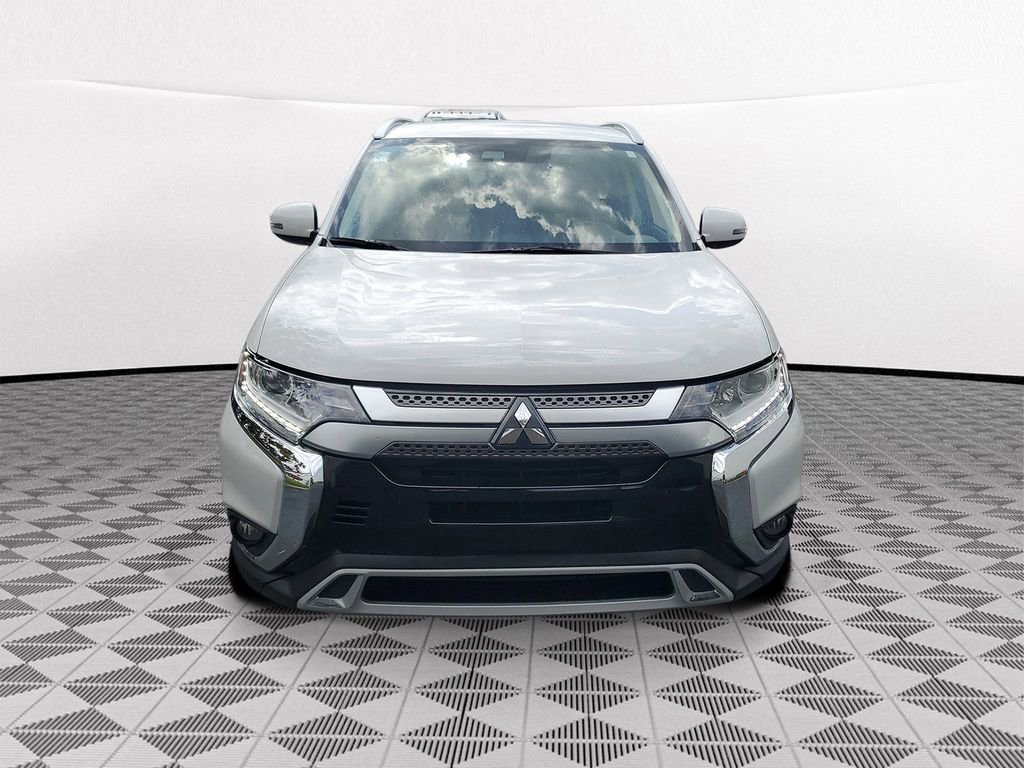Used 2020 Mitsubishi Outlander SEL FWD image 2