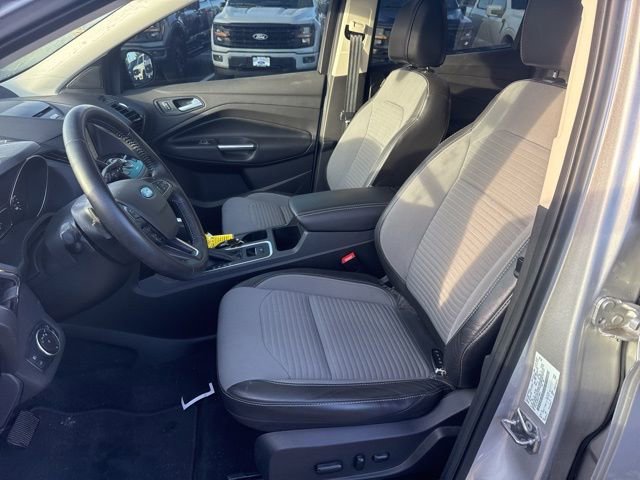Used 2017 Ford Escape Titanium AWD/4WD image 11