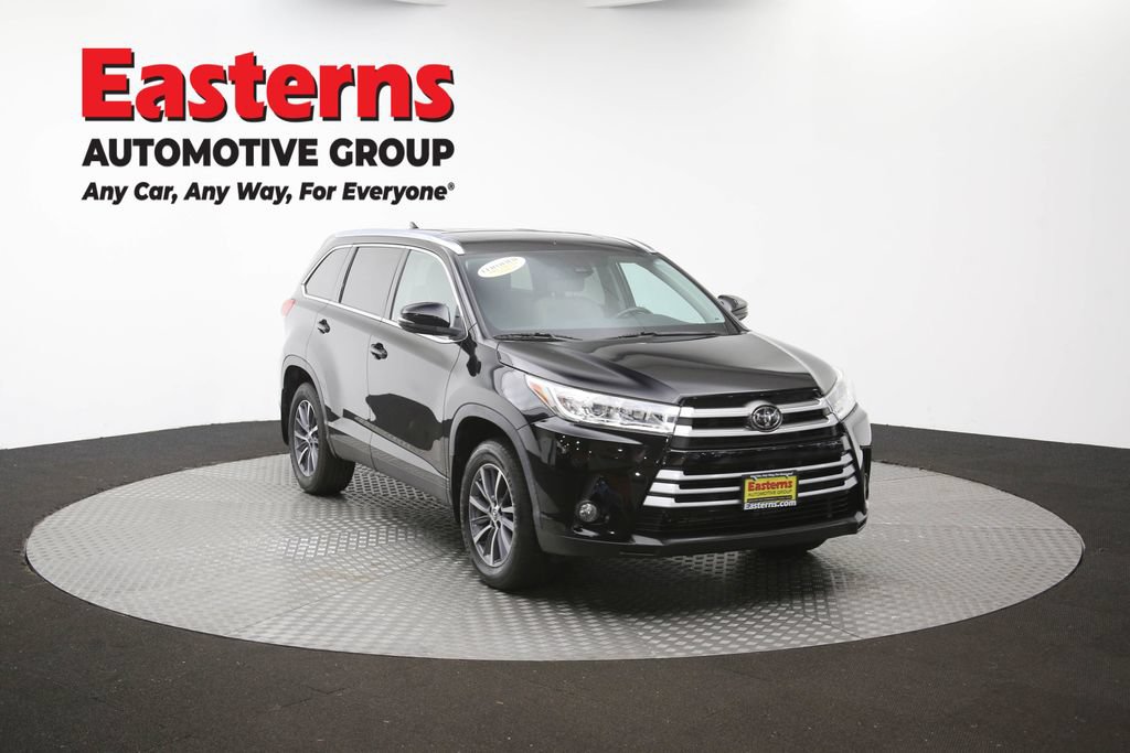 Used 2019 Toyota Highlander XLE AWD/4WD image 54
