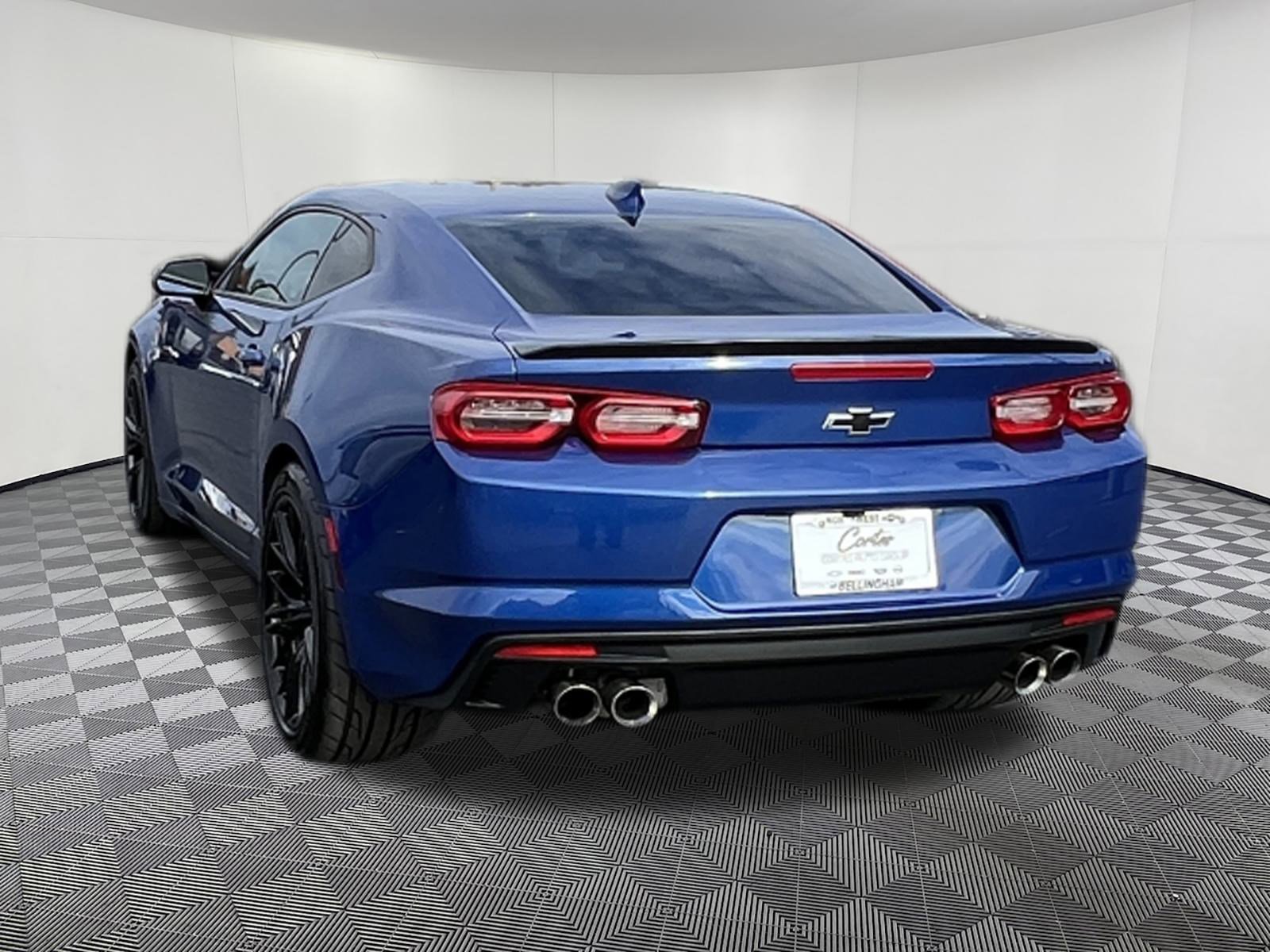 Used 2022 Chevrolet Camaro LT image 4