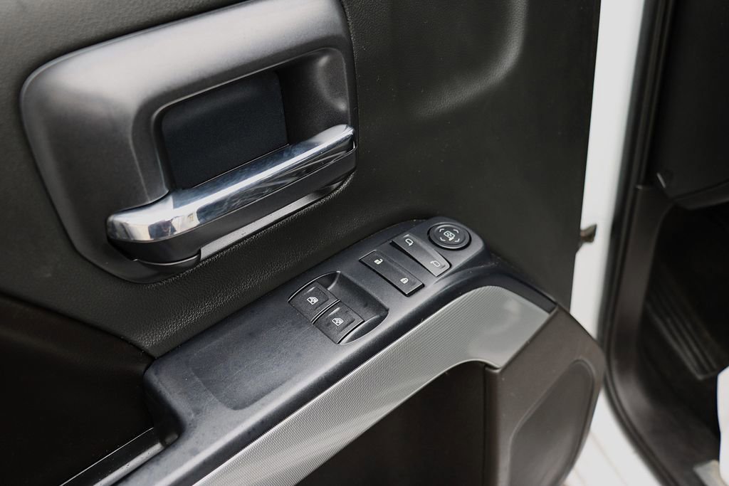 Used 2016 Chevrolet Silverado 3500 LT w/ LT Convenience Package image 7