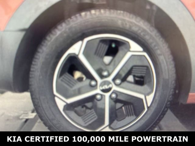 Certified 2023 Kia Niro EX FWD image 8