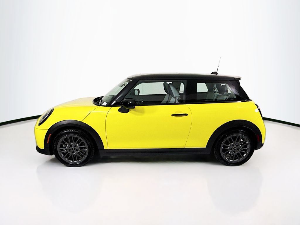 Certified 2025 MINI Cooper S FWD image 8