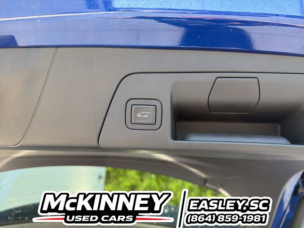 Used 2024 Buick Envision Avenir AWD/4WD image 17