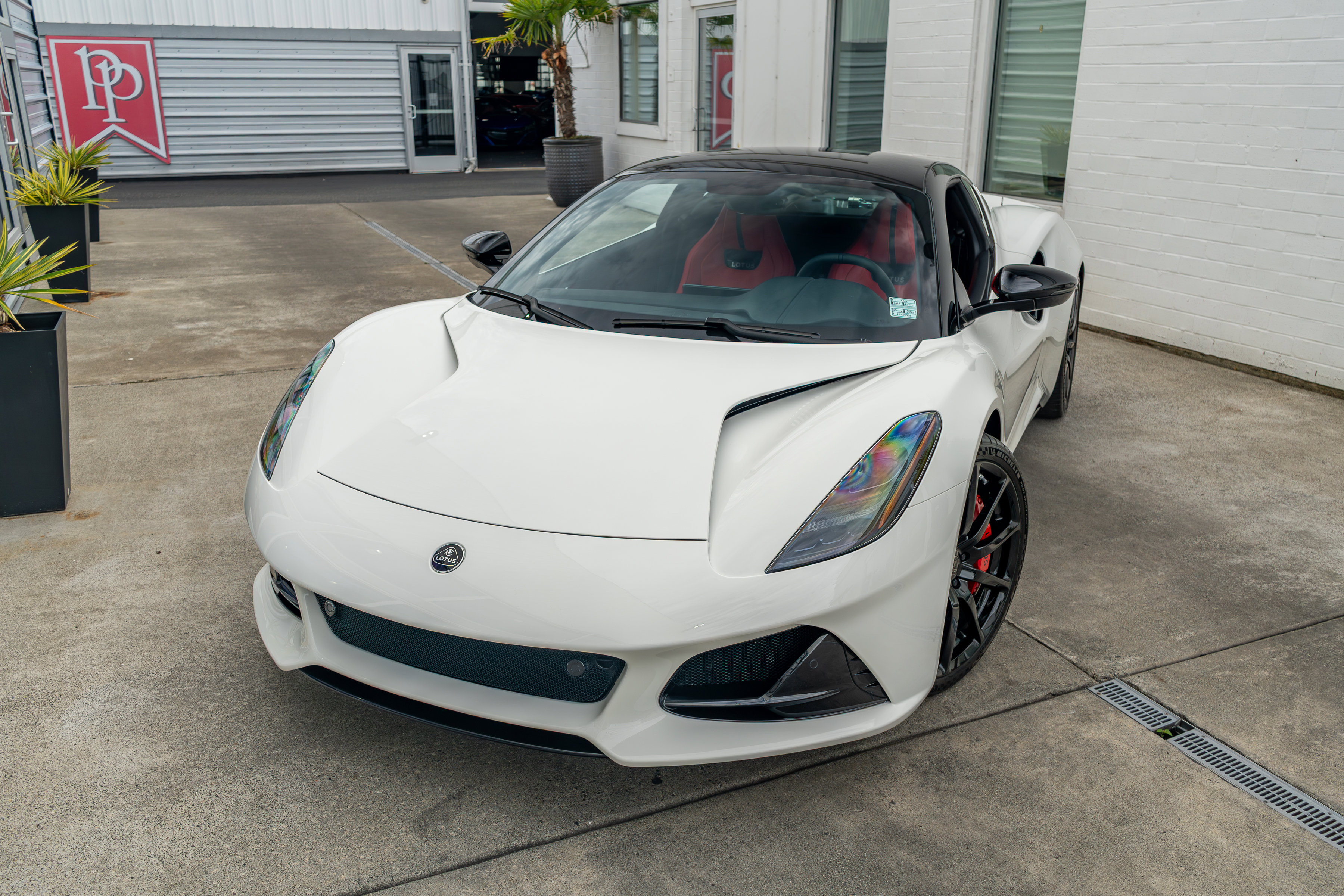 New 2025 Lotus Emira image 4
