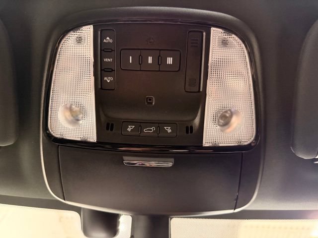 Used 2025 Dodge Durango R/T AWD/4WD image 42