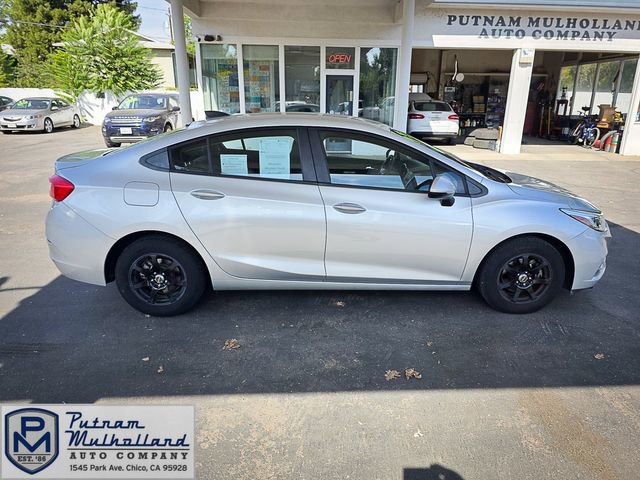 Used 2017 Chevrolet Cruze LS image 3