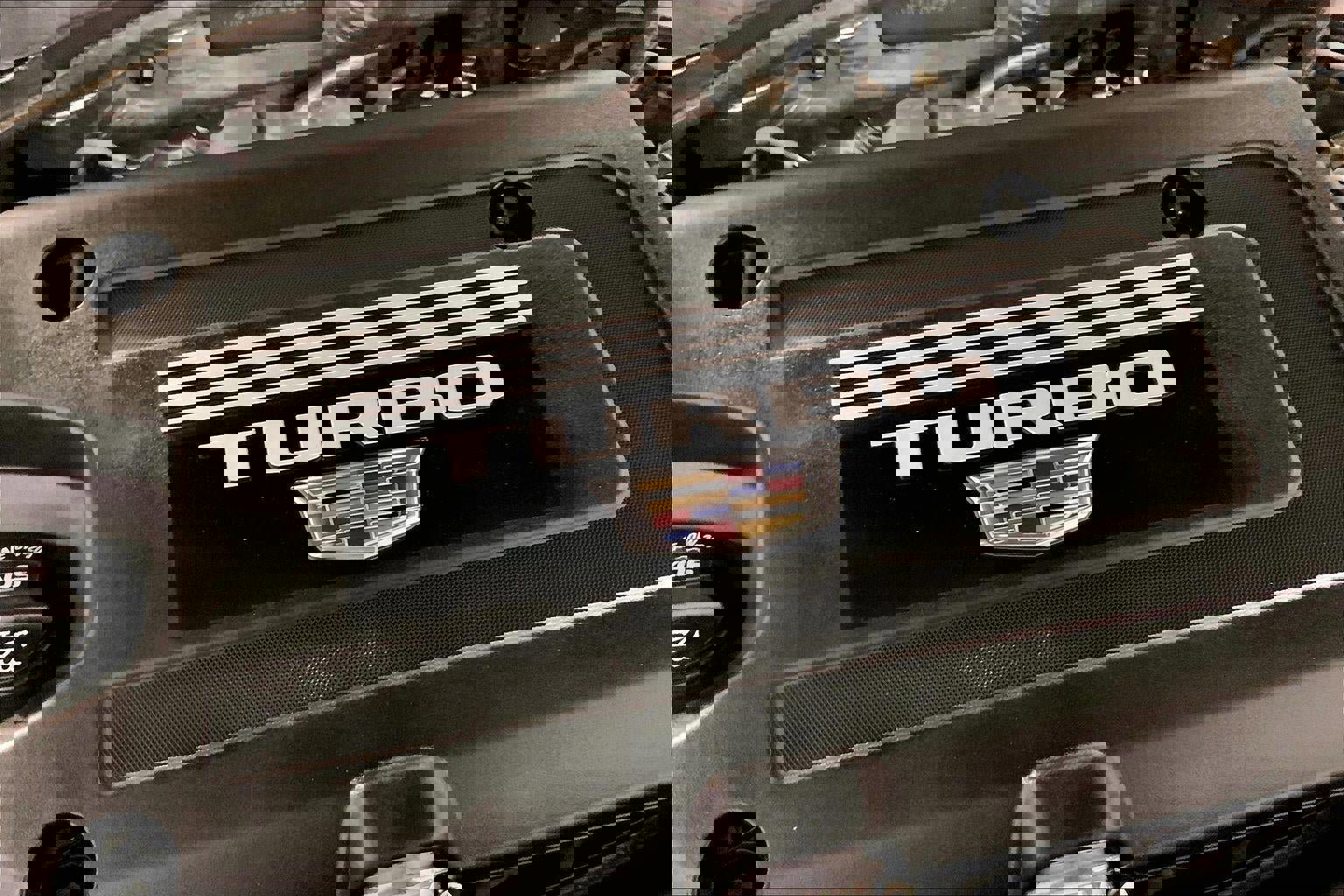 Used 2024 Cadillac XT4 Premium Luxury image 30