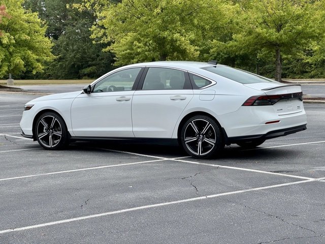 Used 2025 Honda Accord Sport image 4