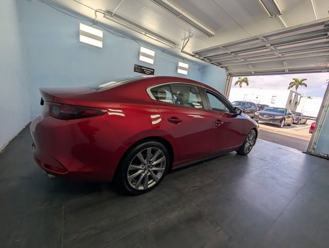 Used 2021 MAZDA MAZDA3 s image 13