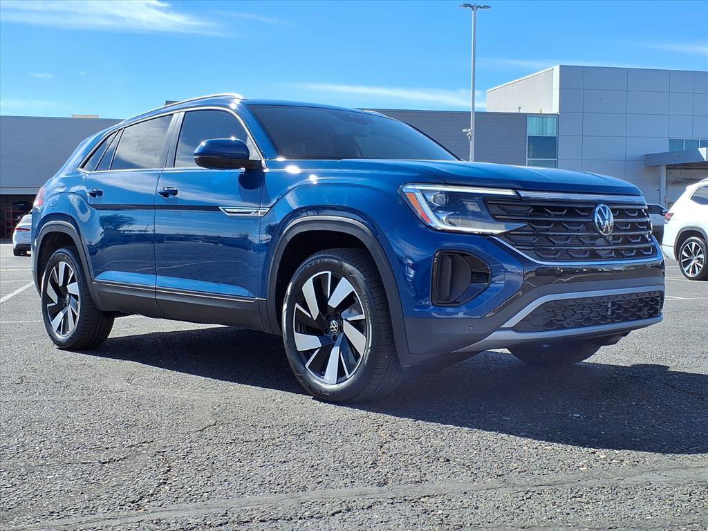 New 2026 Volkswagen Atlas Cross Sport SE image 1