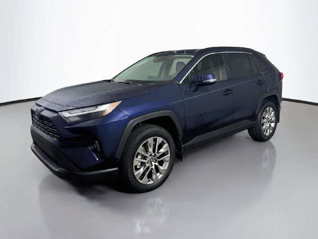 Used 2025 Toyota RAV4 XLE Premium w/ Weather Package FWD image 5