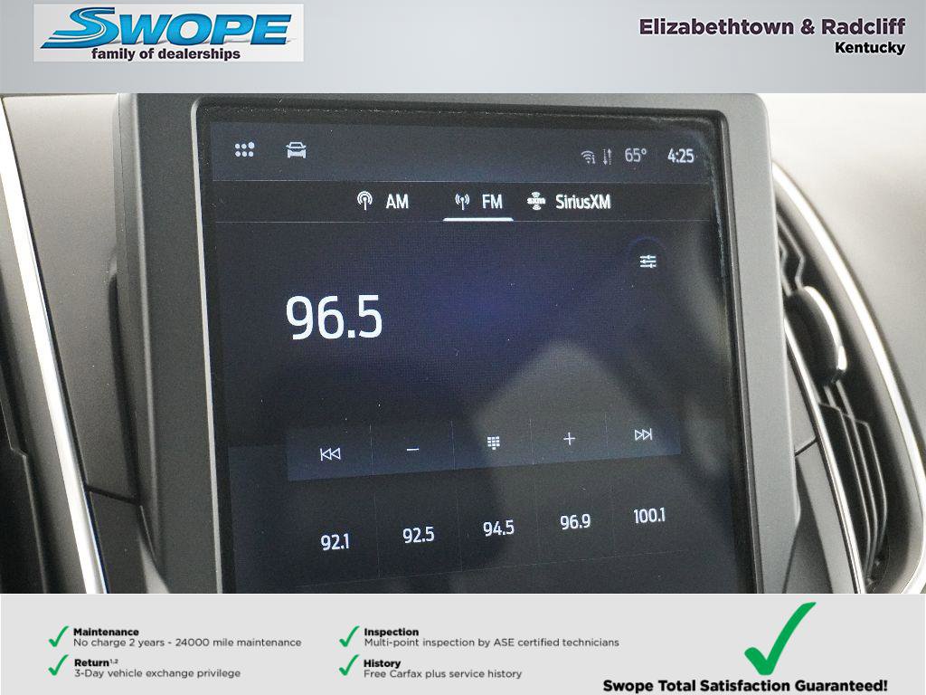 Used 2024 Ford Edge Titanium image 22