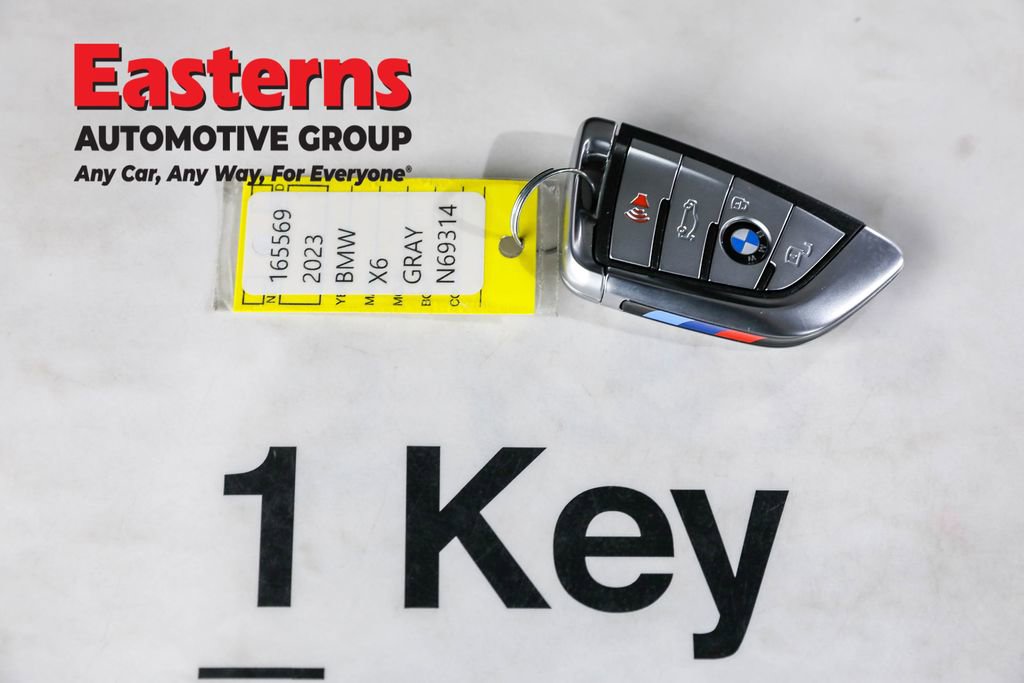 Used 2023 BMW X6 M50i w/ Executive Package image 26