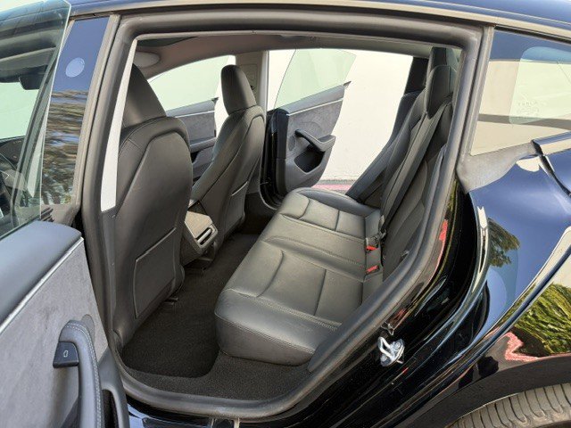 Used 2025 Tesla Model 3 Long Range AWD/4WD image 15