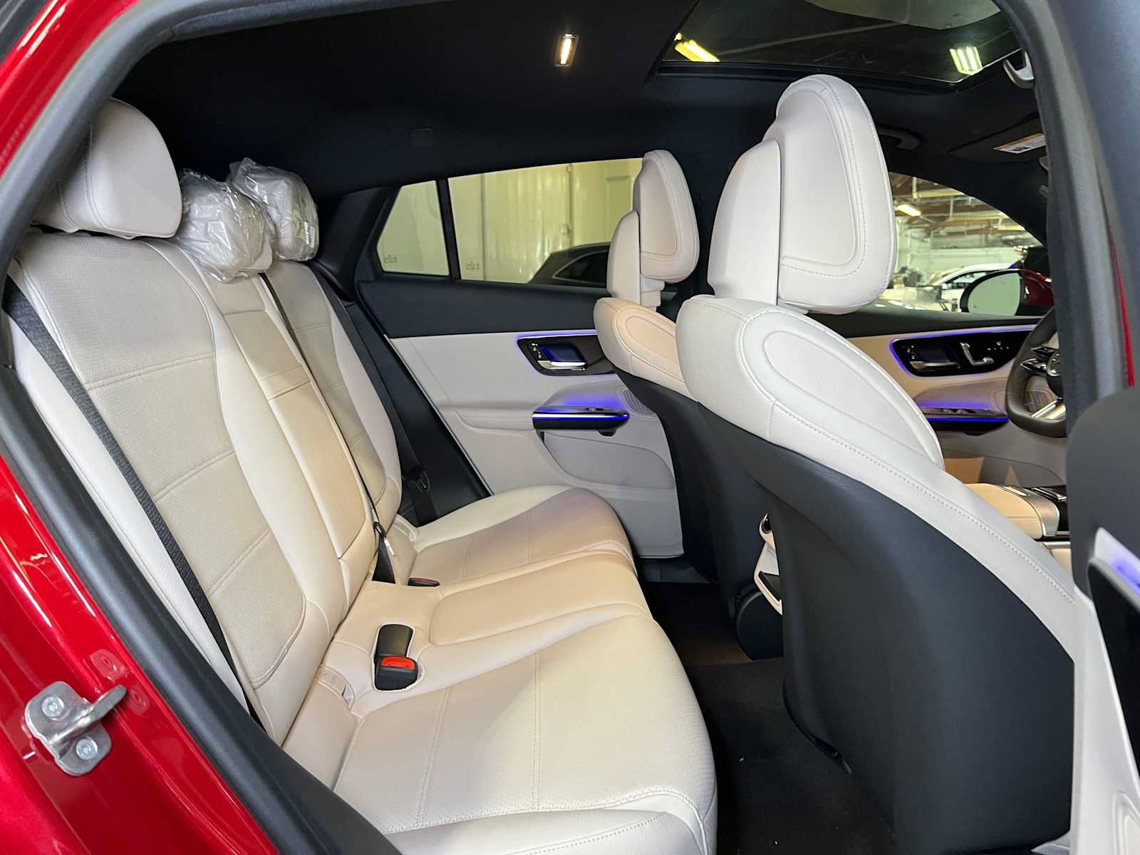 New 2027 Mercedes-Benz GLC 300 4MATIC image 13