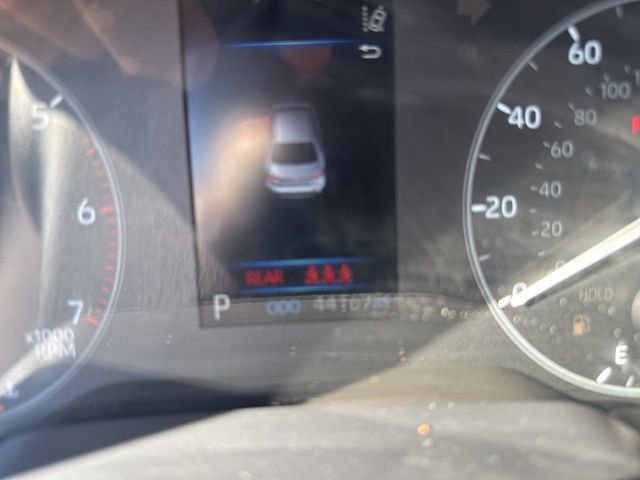 Used 2025 Toyota Corolla SE w/ Convenience Package image 11