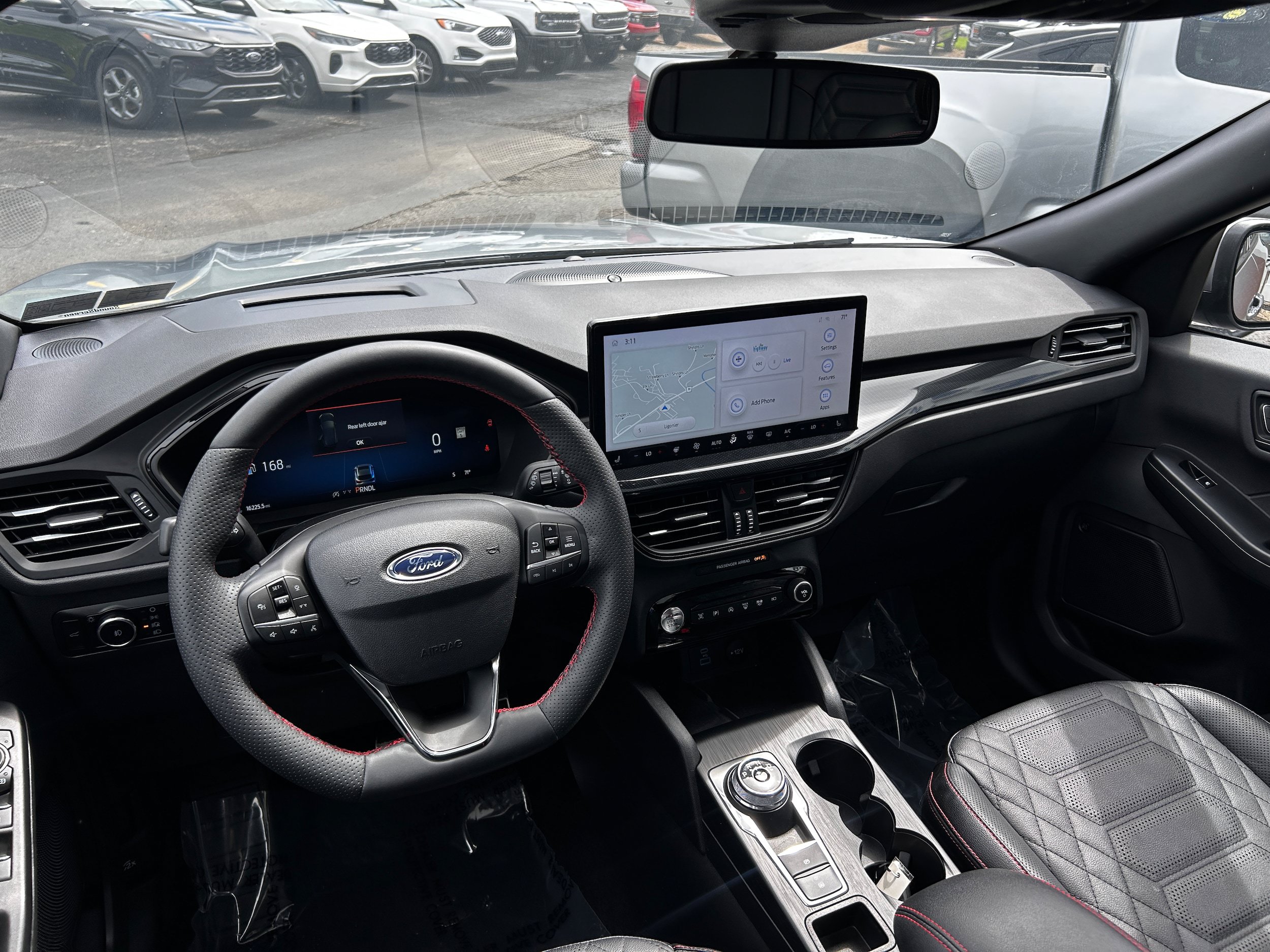 Used 2023 Ford Escape ST-Line Elite w/ Premium Technology Package AWD/4WD image 30