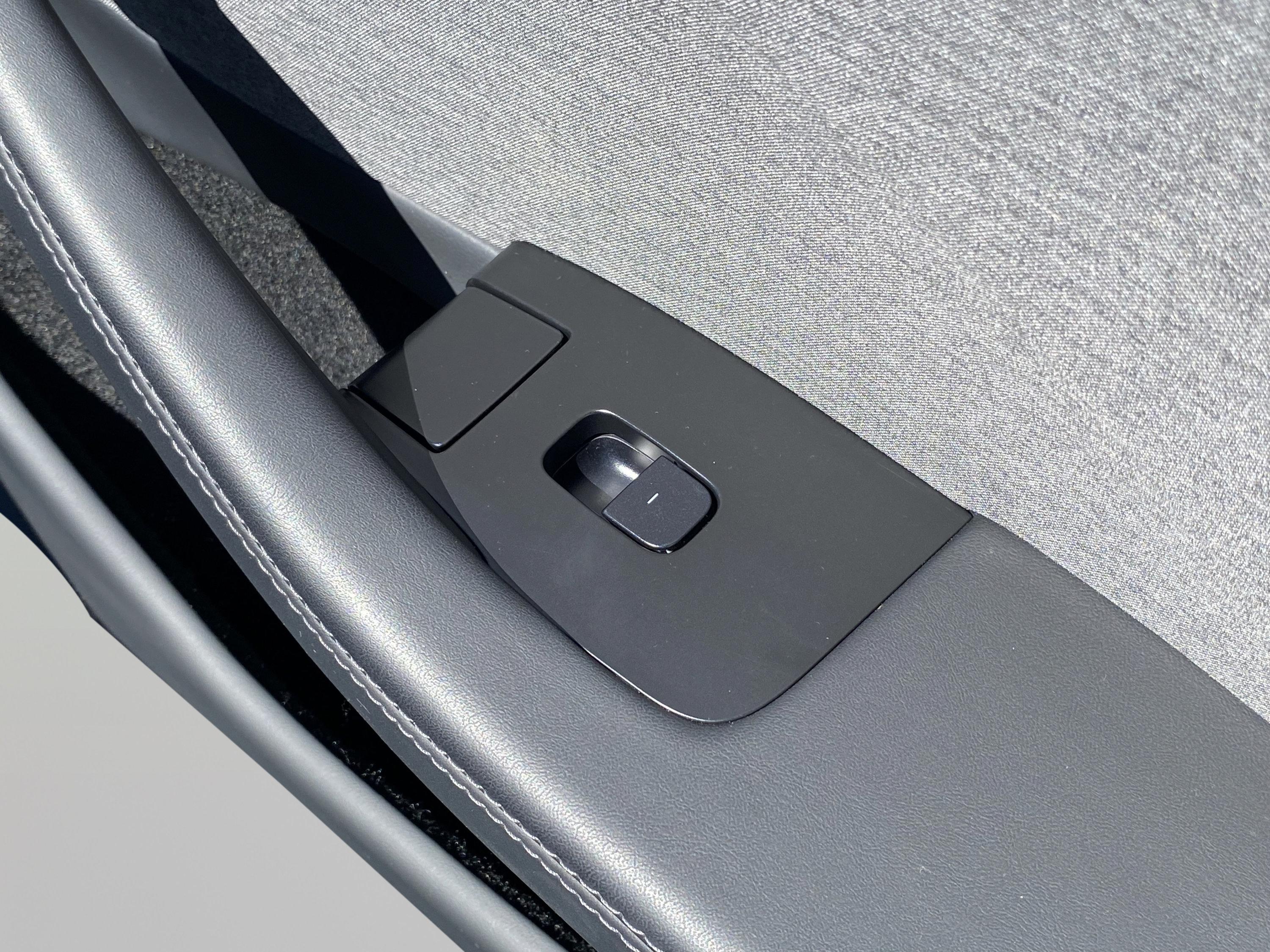 Used 2025 Tesla Model 3 Long Range RWD image 27
