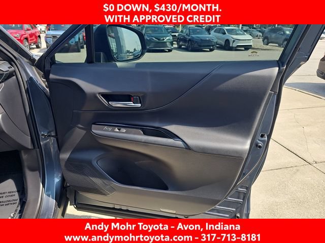 Used 2021 Toyota Venza LE AWD/4WD image 36
