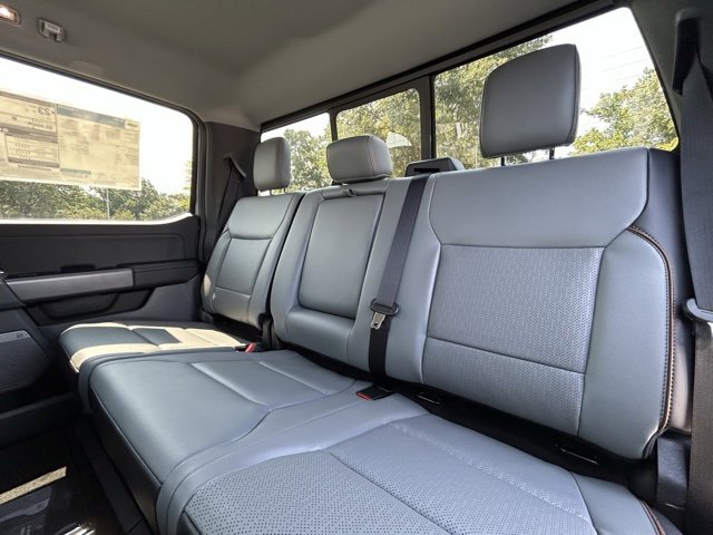 New 2025 Ford F150 Lariat w/ Equipment Group 502A High image 29