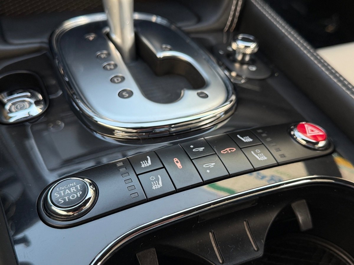 Used 2014 Bentley Continental GT V8 S image 30
