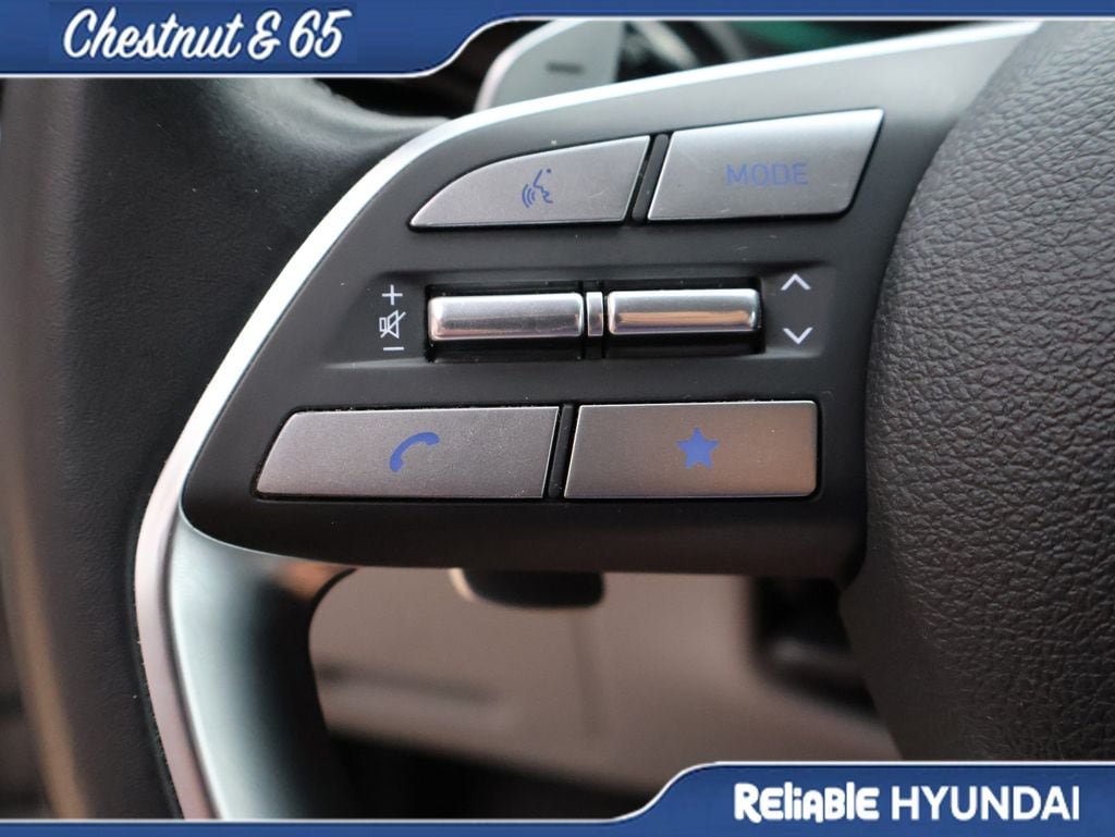 Certified 2025 Hyundai Palisade SEL FWD image 42