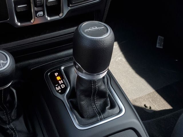 New 2025 Jeep Gladiator Sport AWD/4WD image 31