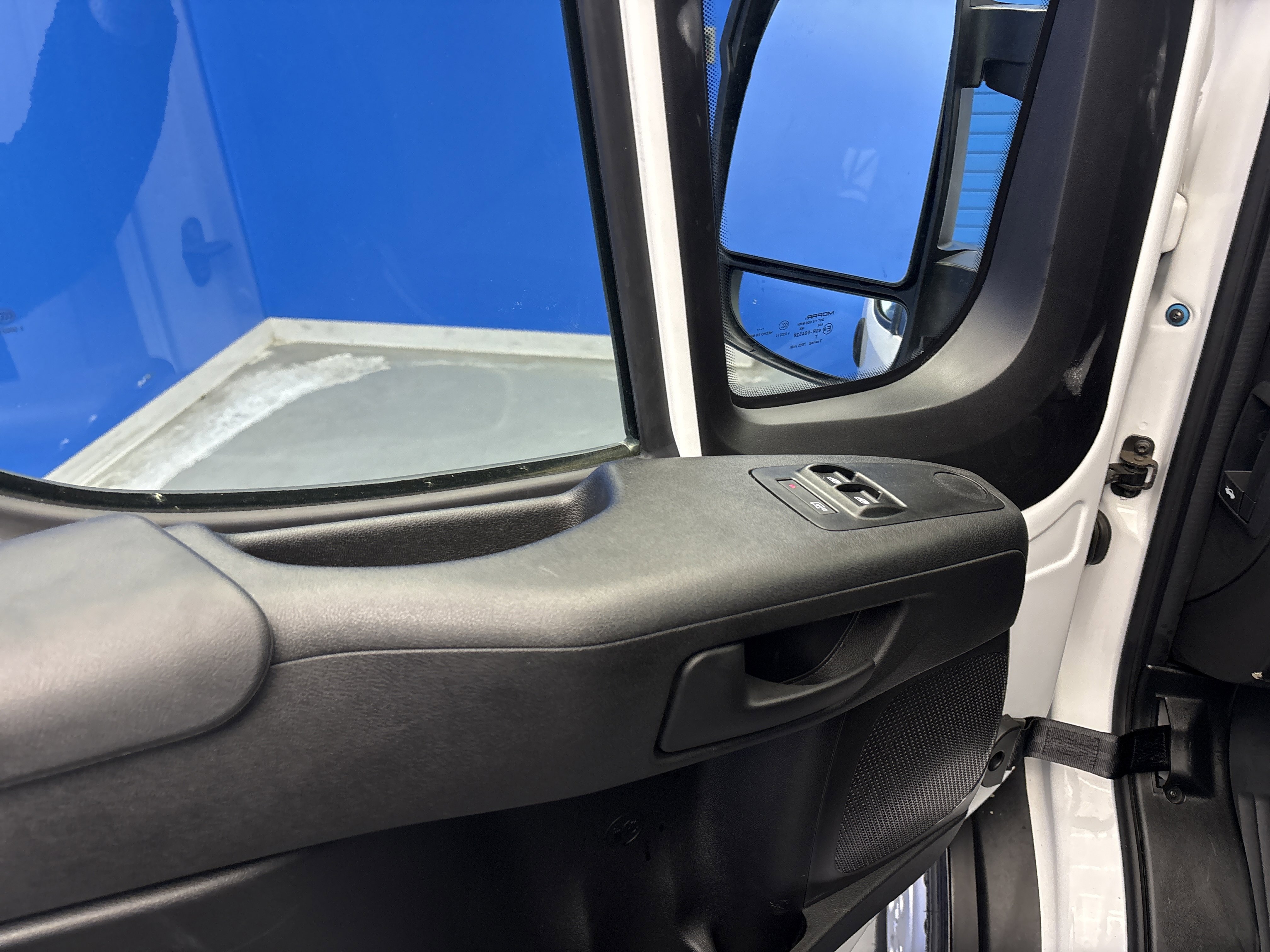 Used 2024 RAM ProMaster 2500 image 9