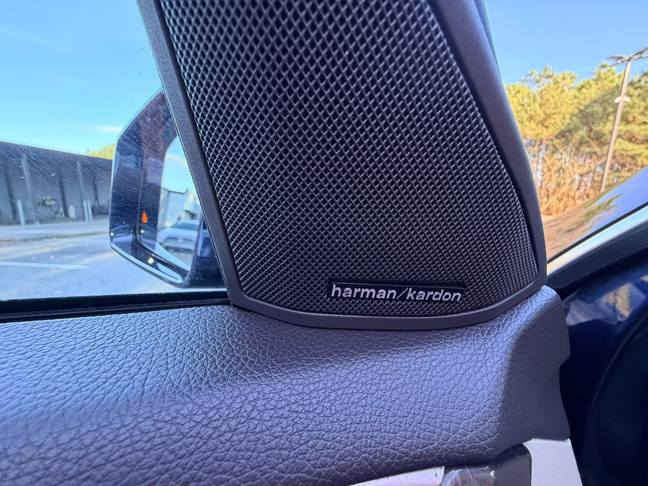 Used 2014 Mercedes-Benz E 350 4MATIC Sedan w/ Premium 1 Package image 31