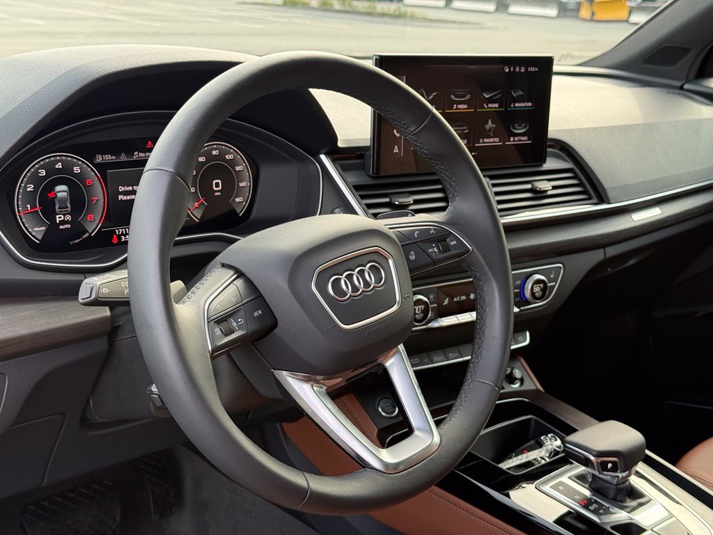 Used 2024 Audi Q5 2.0T Premium Plus AWD/4WD image 12