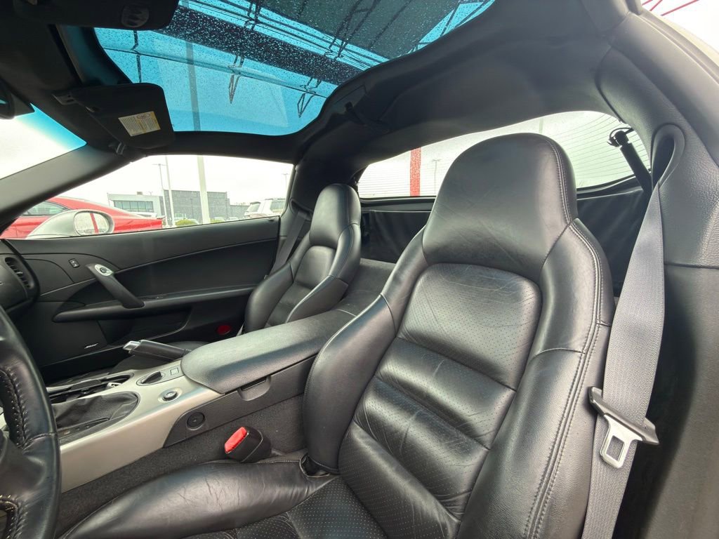 Used 2005 Chevrolet Corvette Coupe w/ Preferred Equipment Group image 15