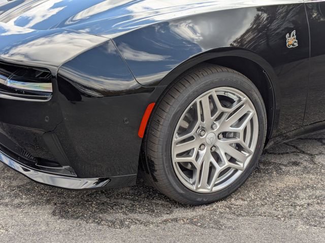 New 2026 Dodge Charger Daytona Scat Pack AWD/4WD image 8