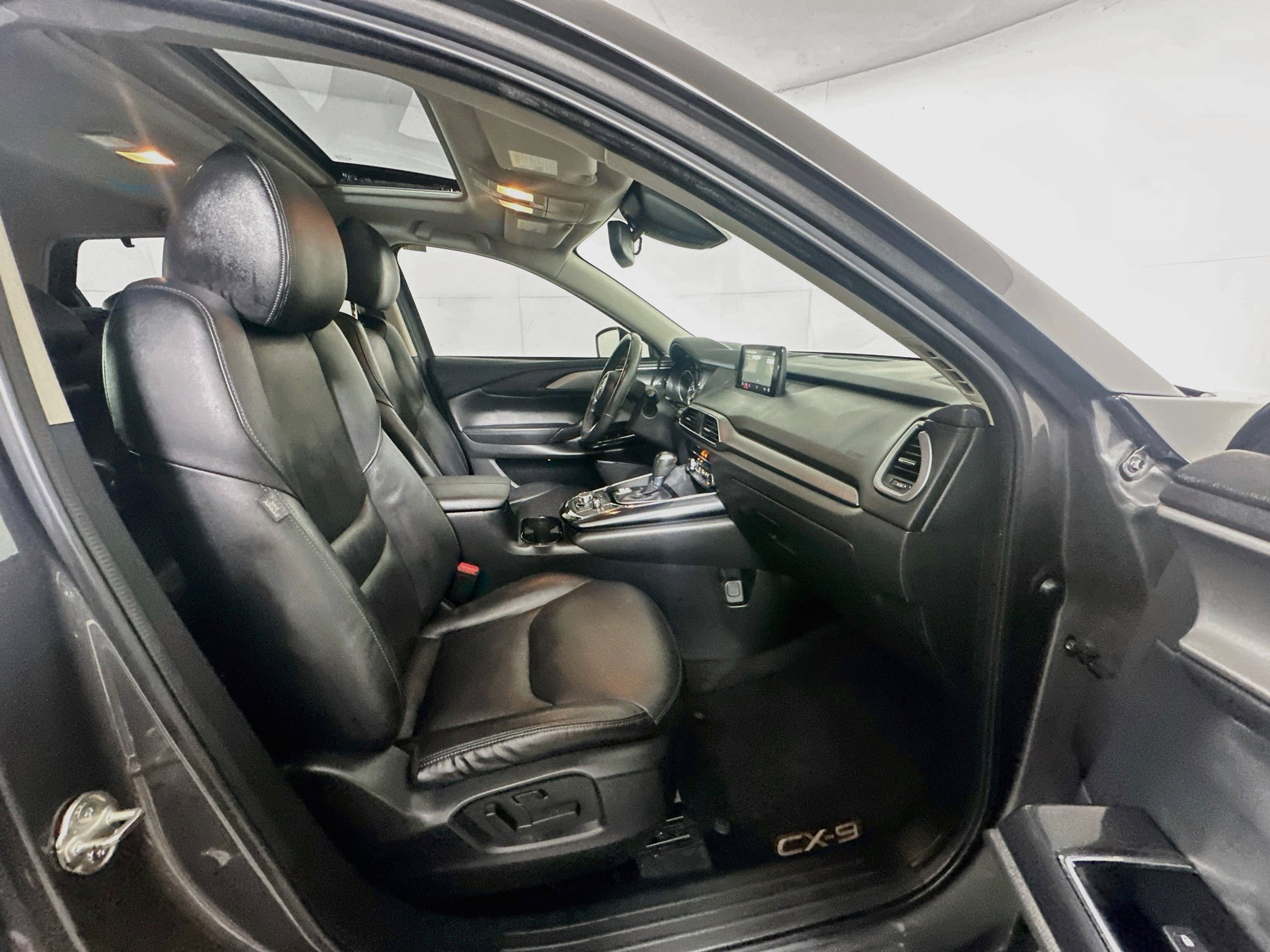 Used 2018 MAZDA CX-9 Touring w/ Touring Premium Package AWD/4WD image 33