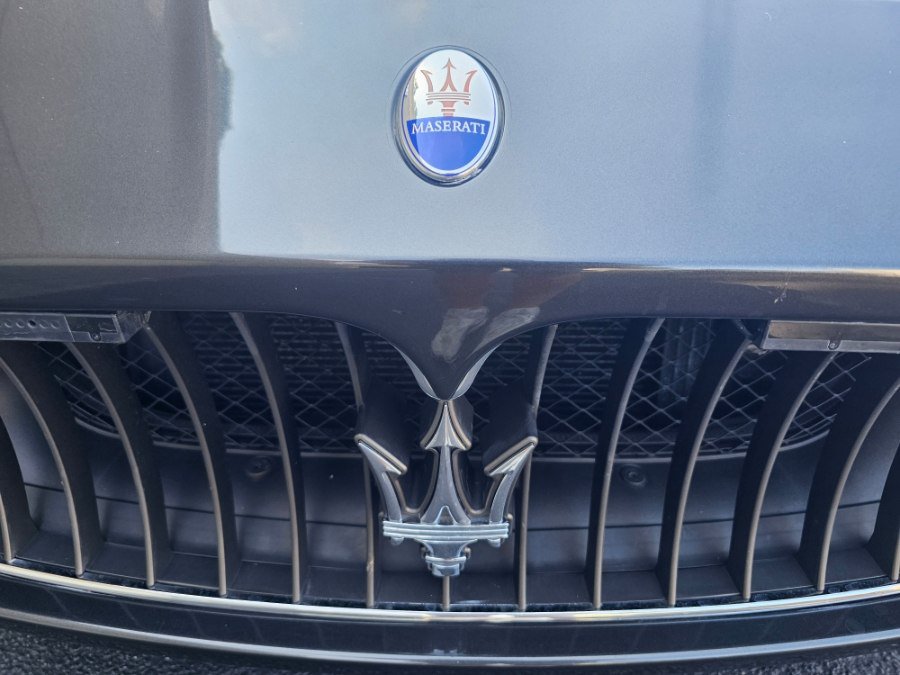 Used 2011 Maserati GranTurismo Convertible RWD image 33