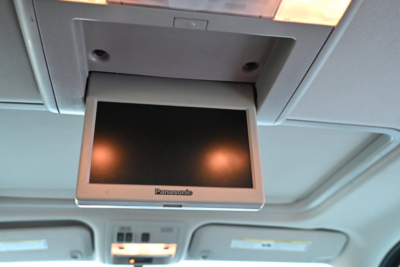 Used 2012 Chevrolet Tahoe LTZ image 44