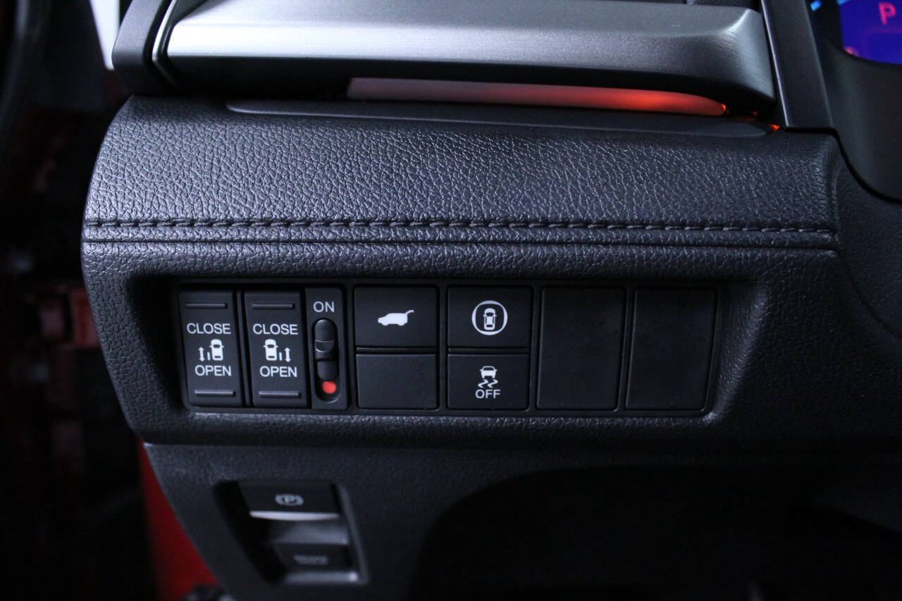 Used 2023 Honda Odyssey Sport image 18